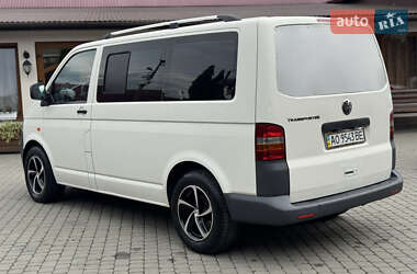 Минивэн Volkswagen Transporter 2006 в 