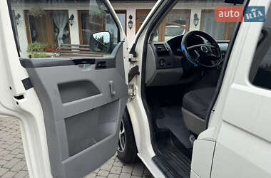 Минивэн Volkswagen Transporter 2006 в 