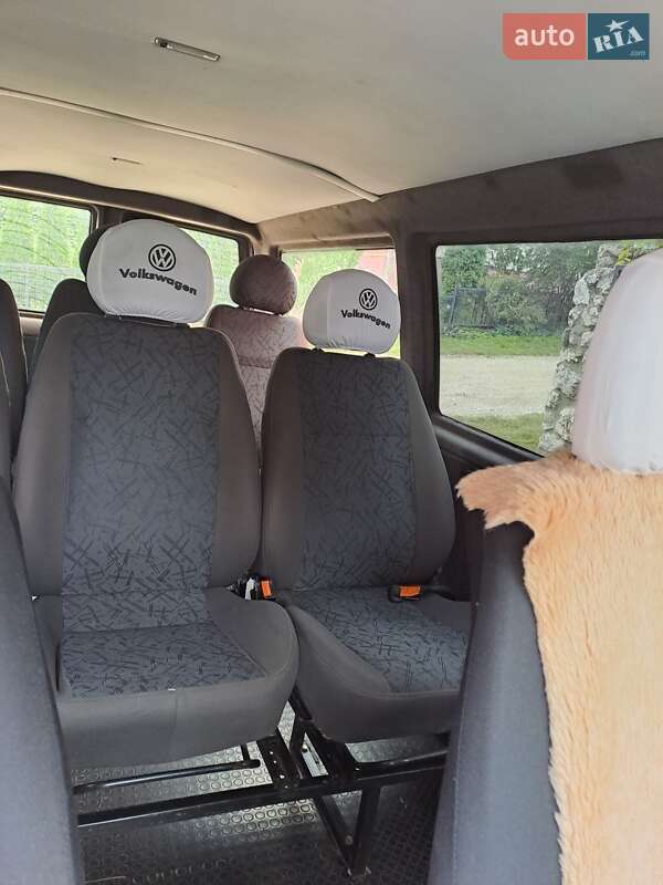 Минивэн Volkswagen Transporter 2002 в Тернополе