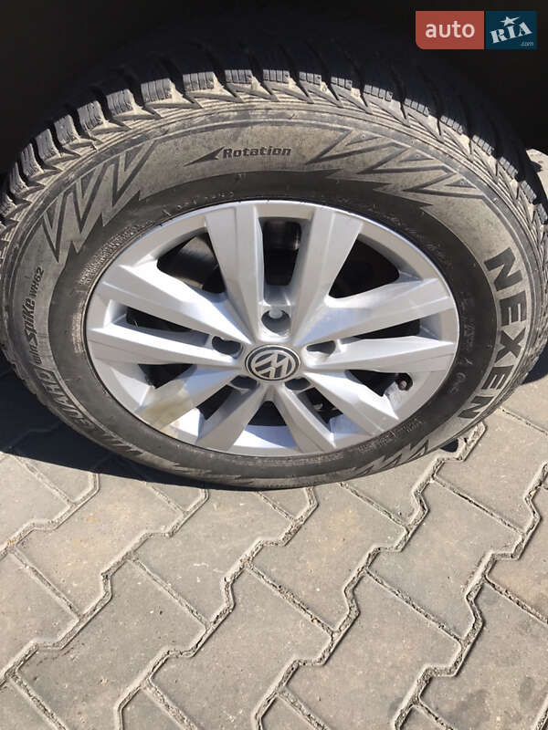 Грузовой фургон Volkswagen Transporter 2004 в Одессе фото 11 Грузовой фургон Volkswagen Transporter 2004 в Одессе