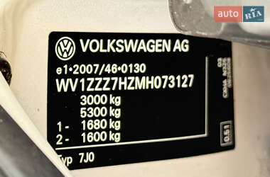 Минивэн Volkswagen Transporter 2021 в 