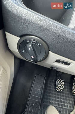 Мінівен Volkswagen Transporter 2017 в 
