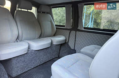 Минивэн Volkswagen Transporter 2004 в 