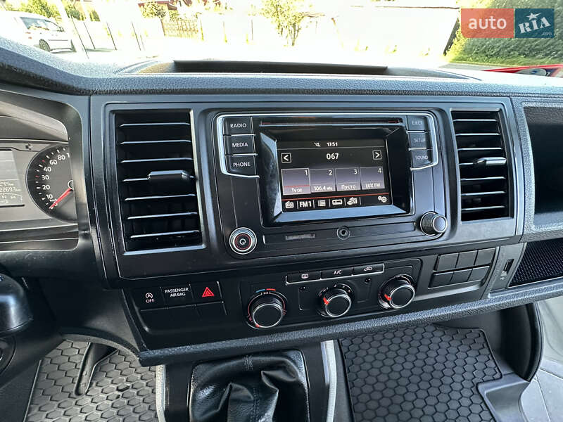 Минивэн Volkswagen Transporter 2017 в Трускавце