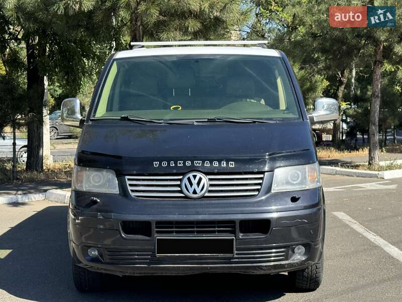 Вантажний фургон Volkswagen Transporter 2007 в Одесі