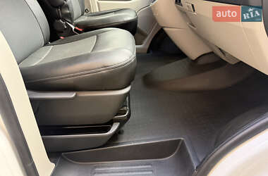 Грузовой фургон Volkswagen Transporter 2015 в 
