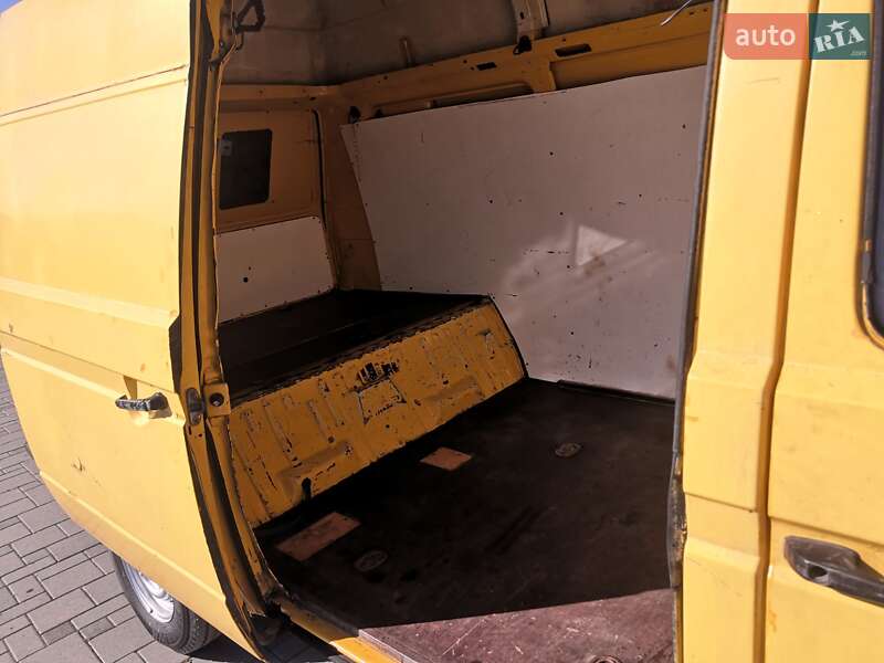 Минивэн Volkswagen Transporter 1987 в Здолбунове