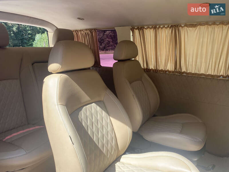 Минивэн Volkswagen Transporter 2007 в Шепетовке