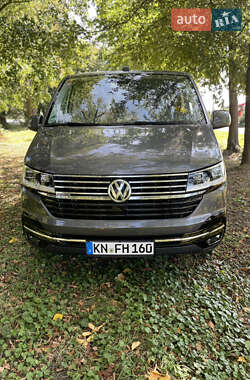 Минивэн Volkswagen Transporter 2020 в 