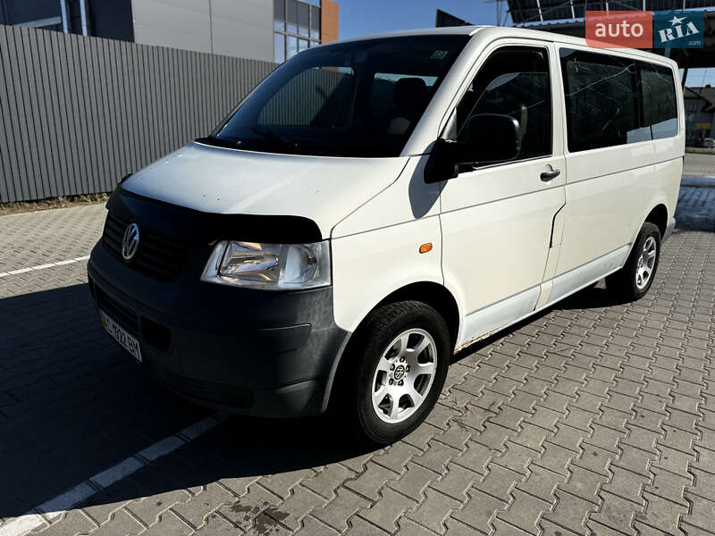 Минивэн Volkswagen Transporter 2005 в Луцке