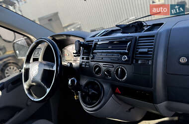 Минивэн Volkswagen Transporter 2005 в 