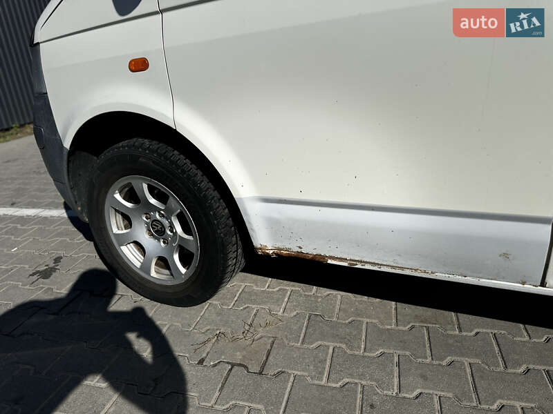 Минивэн Volkswagen Transporter 2005 в Луцке