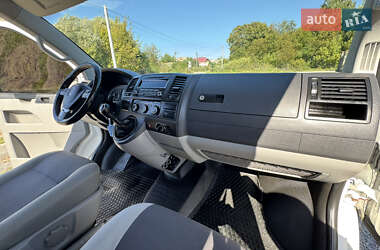 Минивэн Volkswagen Transporter 2014 в 