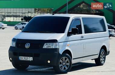 Грузовой фургон Volkswagen Transporter 2007 в 