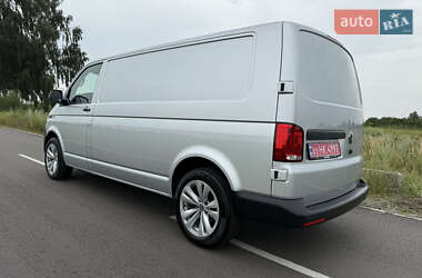 Грузовой фургон Volkswagen Transporter 2021 в 
