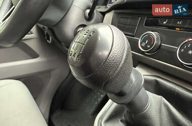 Грузовой фургон Volkswagen Transporter 2021 в 