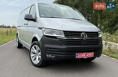 Грузовой фургон Volkswagen Transporter 2021 в 