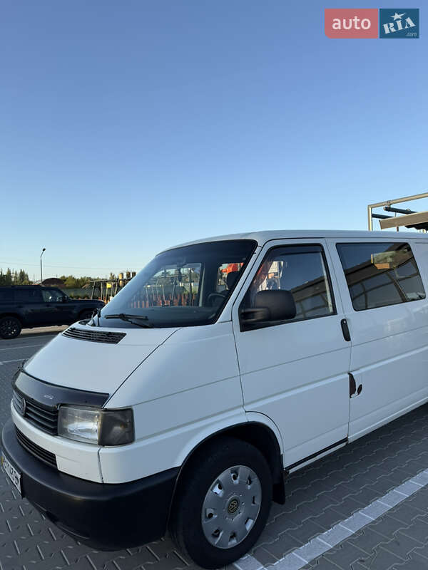 Минивэн Volkswagen Transporter 2001 в Виннице