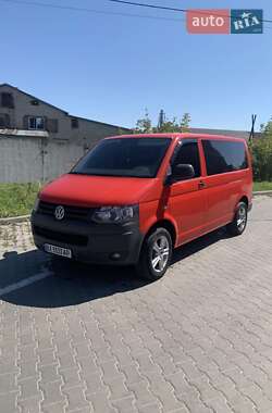 Минивэн Volkswagen Transporter 2010 в 