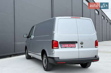 Грузовой фургон Volkswagen Transporter 2021 в 