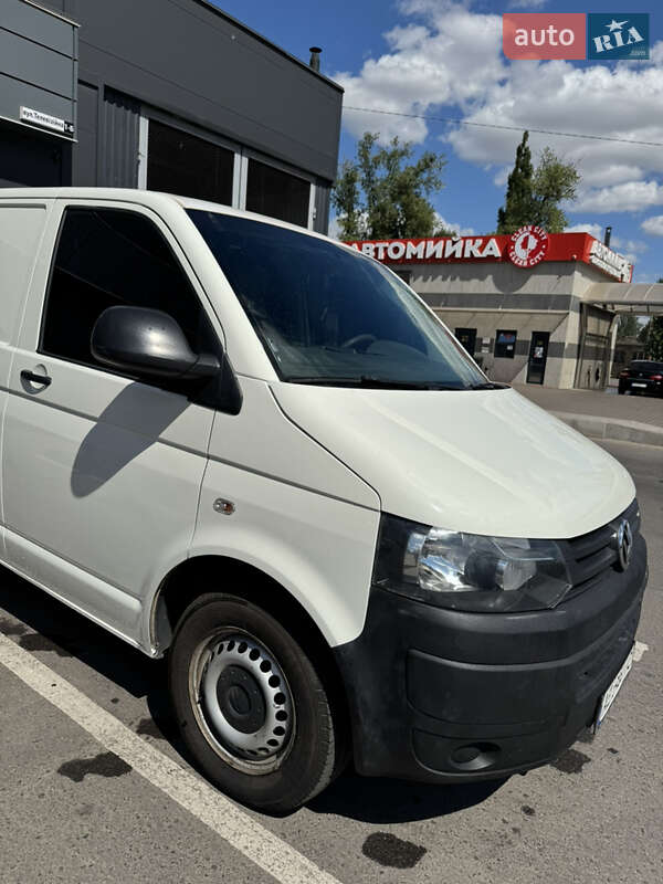 Грузовой фургон Volkswagen Transporter 2014 в Кривом Роге