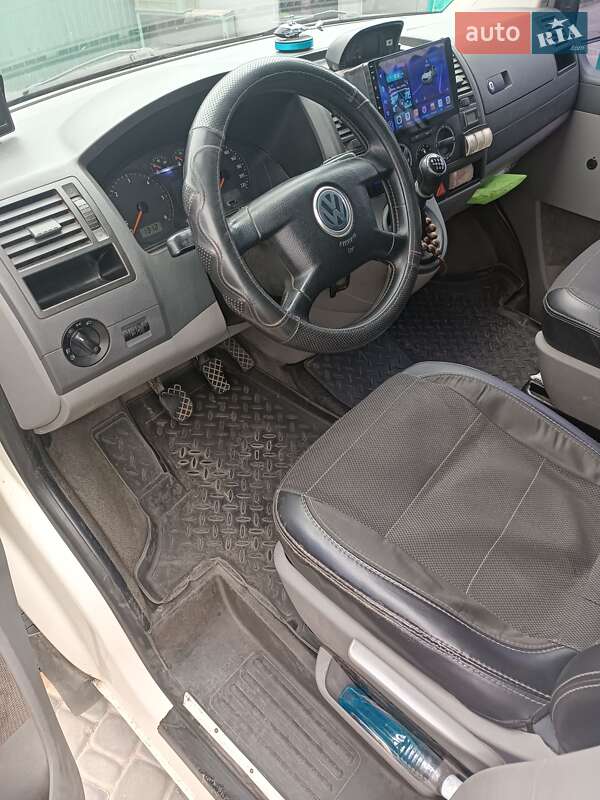 Минивэн Volkswagen Transporter 2006 в Березнеговатом
