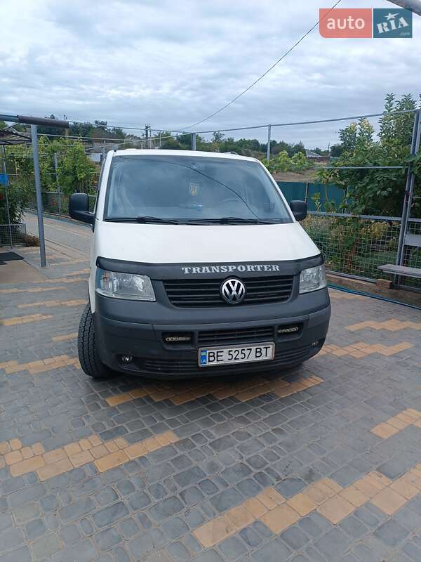 Минивэн Volkswagen Transporter 2006 в Березнеговатом