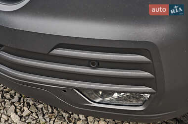 Грузовой фургон Volkswagen Transporter 2020 в 