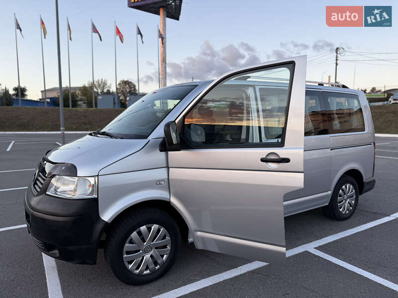 Минивэн Volkswagen Transporter 2008 в Виннице