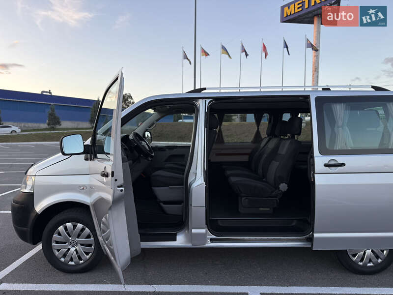 Минивэн Volkswagen Transporter 2008 в Виннице