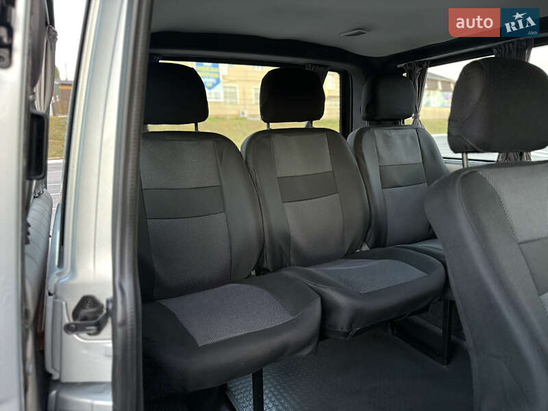 Минивэн Volkswagen Transporter 2008 в Виннице