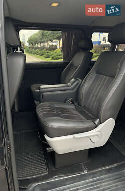 Минивэн Volkswagen Transporter 2014 в 