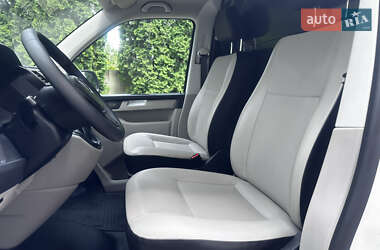 Грузовой фургон Volkswagen Transporter 2016 в 