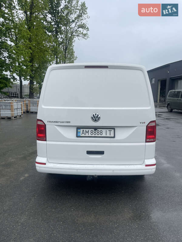 Грузовой фургон Volkswagen Transporter 2017 в Житомире