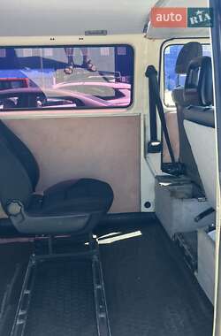 Грузопассажирский фургон Volkswagen Transporter 1986 в 