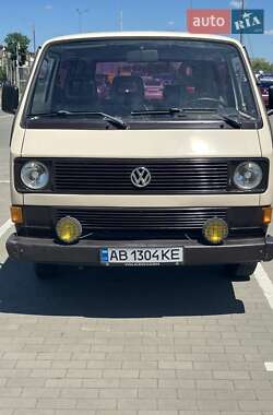 Грузопассажирский фургон Volkswagen Transporter 1986 в 
