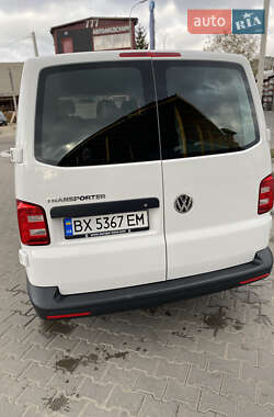 Минивэн Volkswagen Transporter 2018 в 