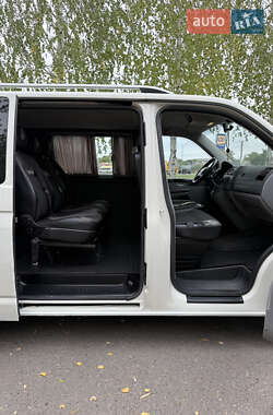 Минивэн Volkswagen Transporter 2006 в 