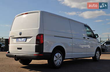 Грузовой фургон Volkswagen Transporter 2021 в 