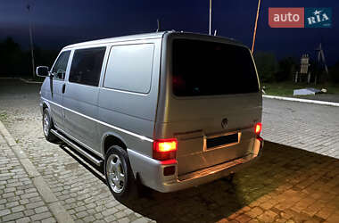 Минивэн Volkswagen Transporter 2002 в 