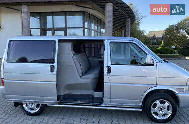 Минивэн Volkswagen Transporter 2002 в 