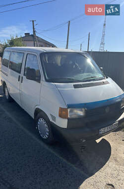 Мінівен Volkswagen Transporter 2000 в Новодністровську