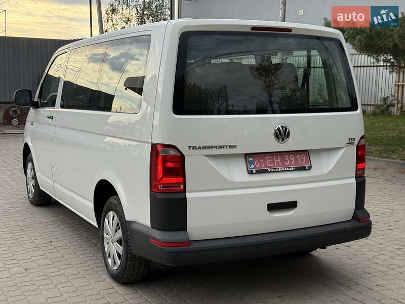 Минивэн Volkswagen Transporter 2016 в Стрые