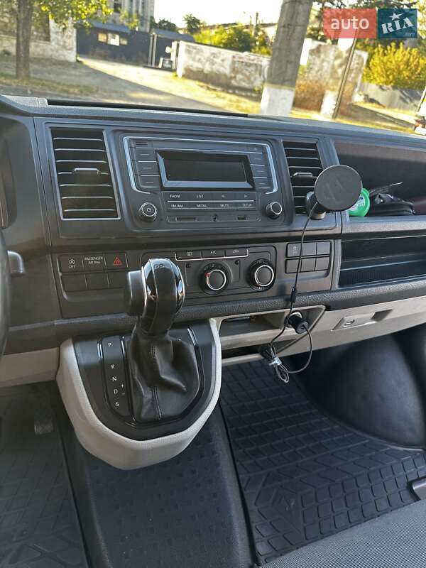Минивэн Volkswagen Transporter 2016 в Николаеве
