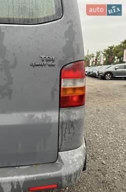 Минивэн Volkswagen Transporter 2006 в 