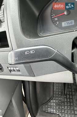 Минивэн Volkswagen Transporter 2006 в 