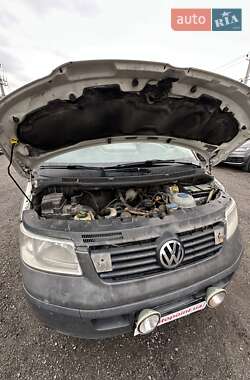 Минивэн Volkswagen Transporter 2006 в 