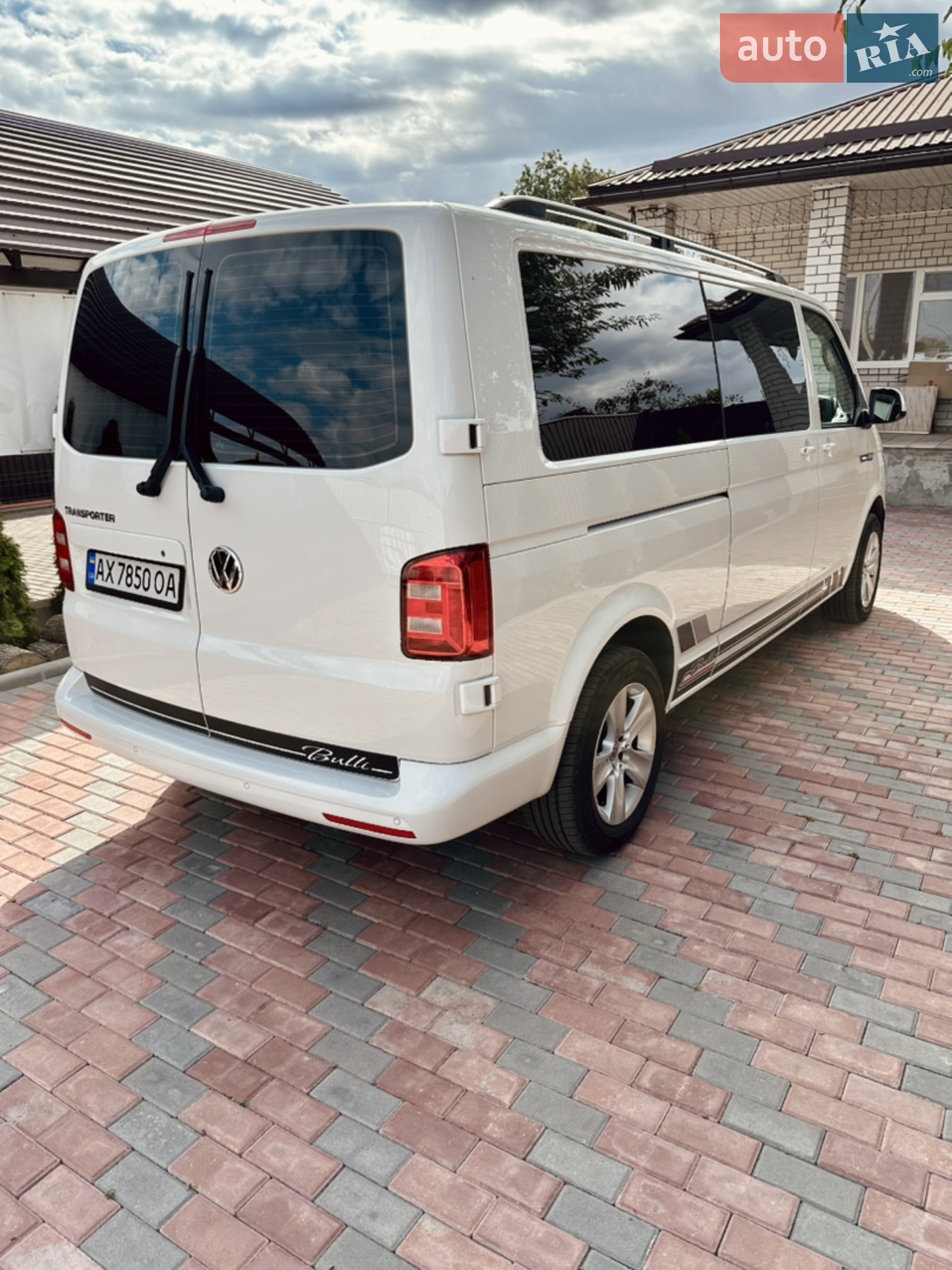 Volkswagen Transporter 2018 VIN WV1ZZZ7HZKH007319 фото оголошення 4 з 37