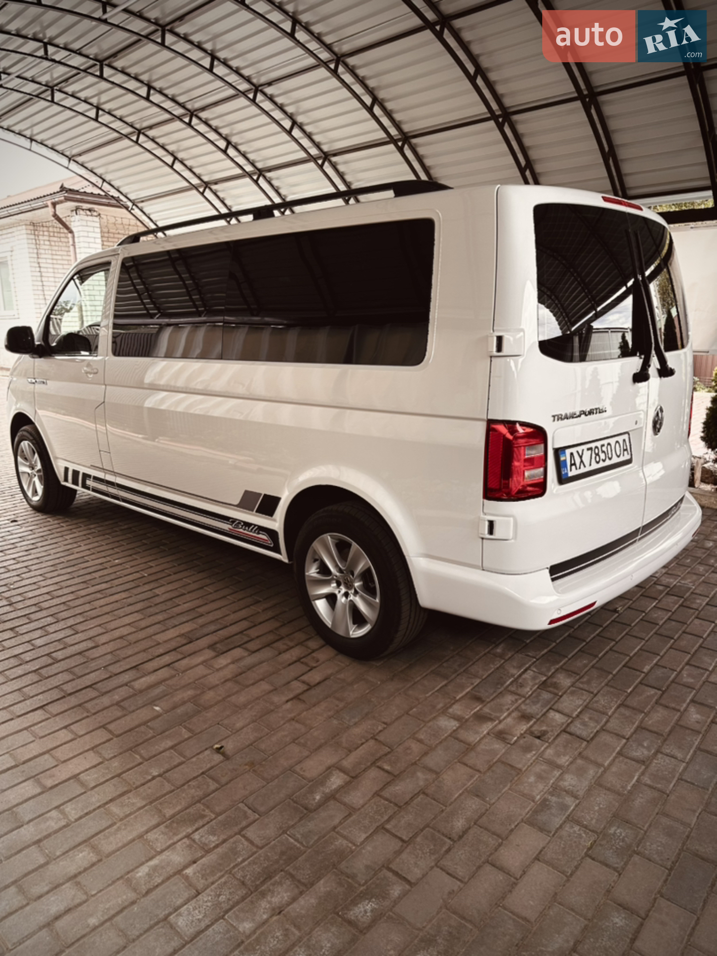 Volkswagen Transporter 2018 VIN WV1ZZZ7HZKH007319 фото оголошення 10 з 37