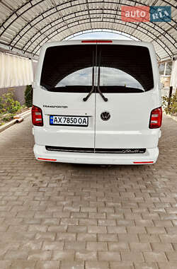 Минивэн Volkswagen Transporter 2018 в 